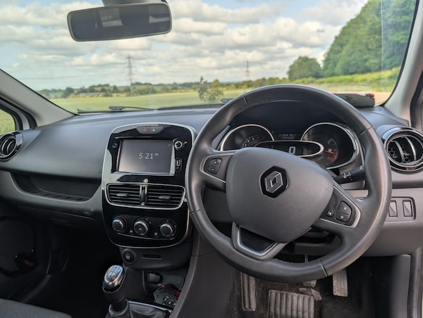 Used Renault Clio 2018 for sale - 75386246: Photo 12