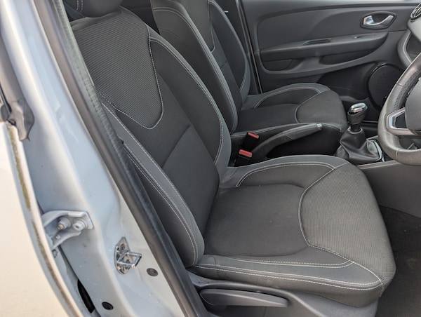 Used Renault Clio 2018 for sale - 75386246: Photo 13