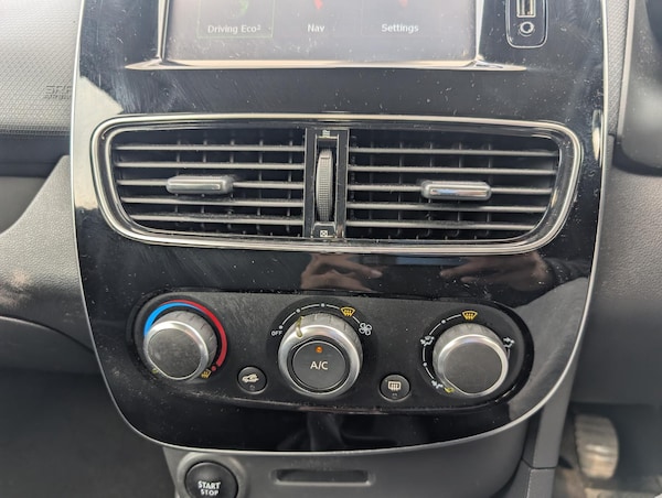 Used Renault Clio 2018 for sale - 75386246: Photo 19