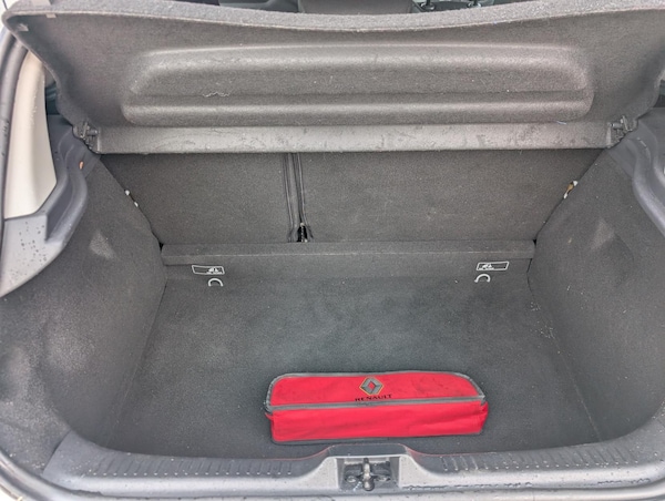 Used Renault Clio 2018 for sale - 75386246: Photo 24