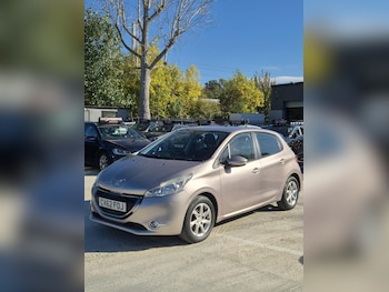 Used Peugeot 208 2012 for sale - 76222969: Photo 3