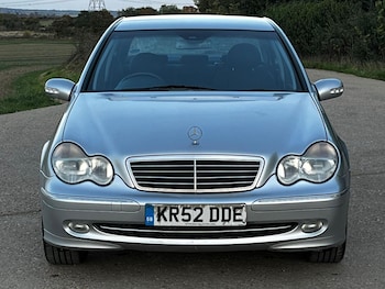 Used Mercedes-Benz C-Class 2002 for sale - 76157318: Photo
