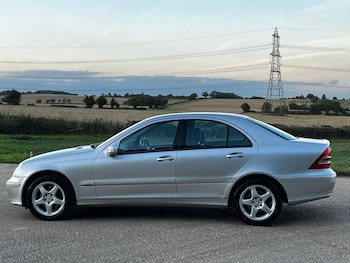 Used Mercedes-Benz C-Class 2002 for sale - 76157318: Photo