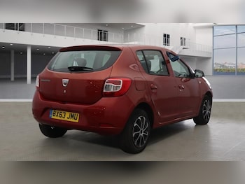 Used Dacia Sandero 2013 for sale - 78109612: Photo