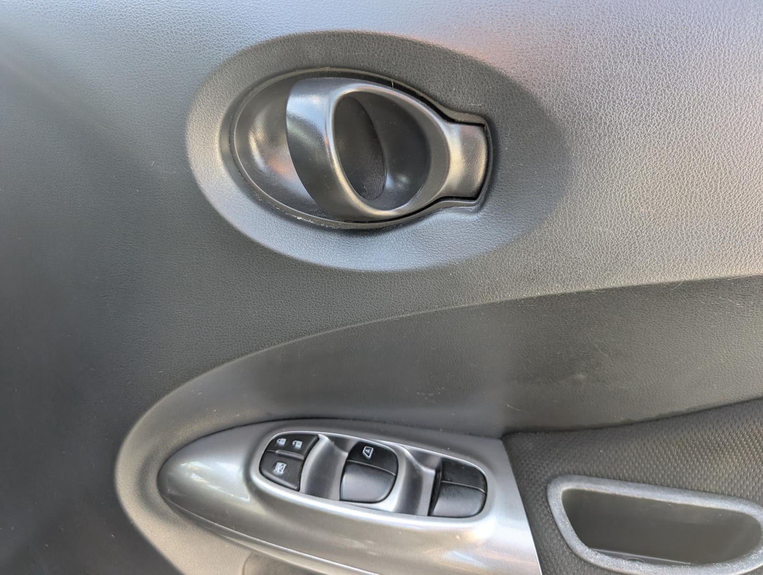 Used Nissan Juke 2014 for sale - 76640732: Photo 22