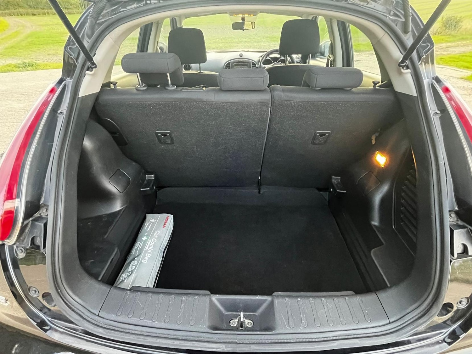 Used Nissan Juke 2014 for sale - 76640732: Photo 31