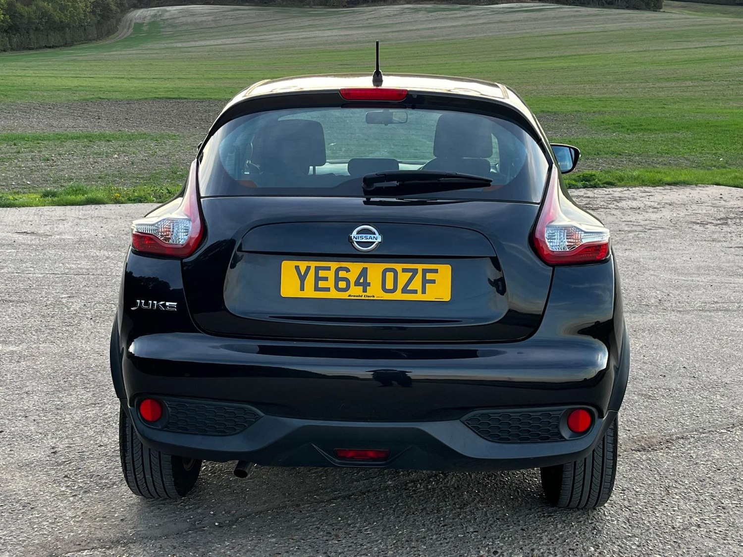 Used Nissan Juke 2014 for sale - 76640732: Photo 4