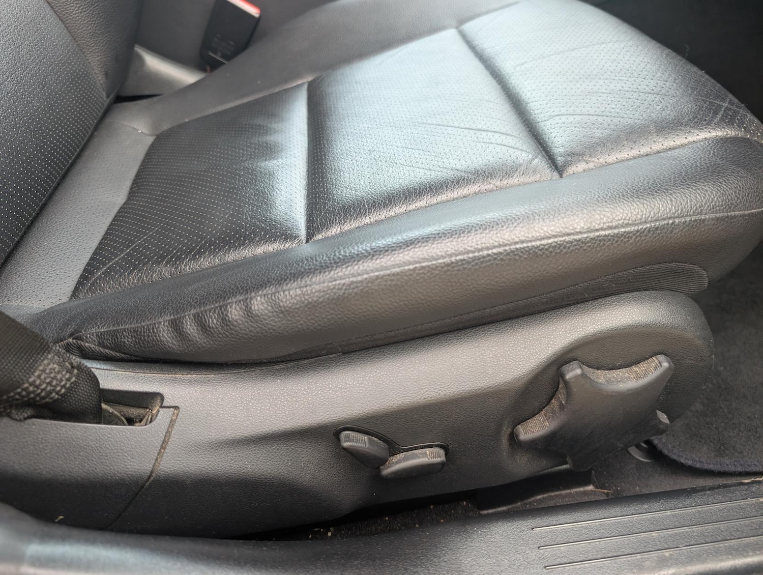 Used Mercedes-Benz C Class 2005 for sale - 76848926: Photo 14