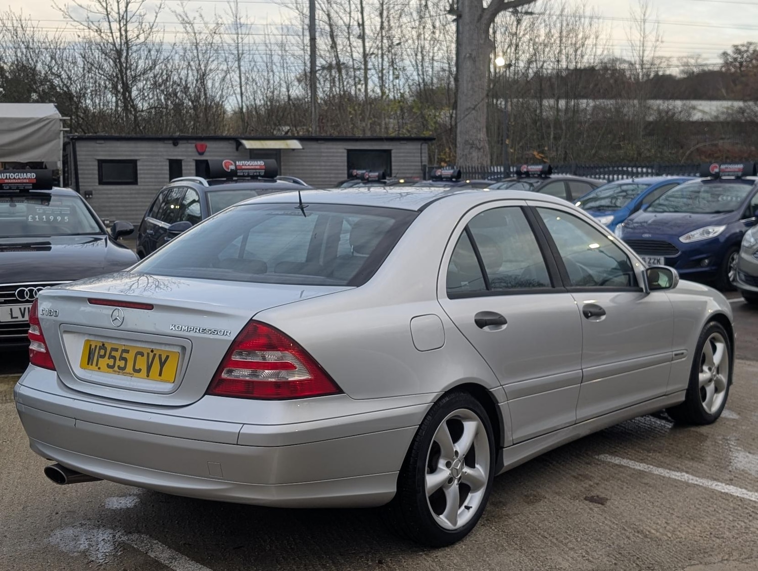 Used Mercedes-Benz C Class 2005 for sale - 76848926: Photo 7