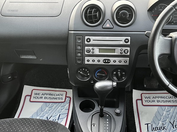 Used Ford Fiesta 2004 for sale - 76213742: Photo 10