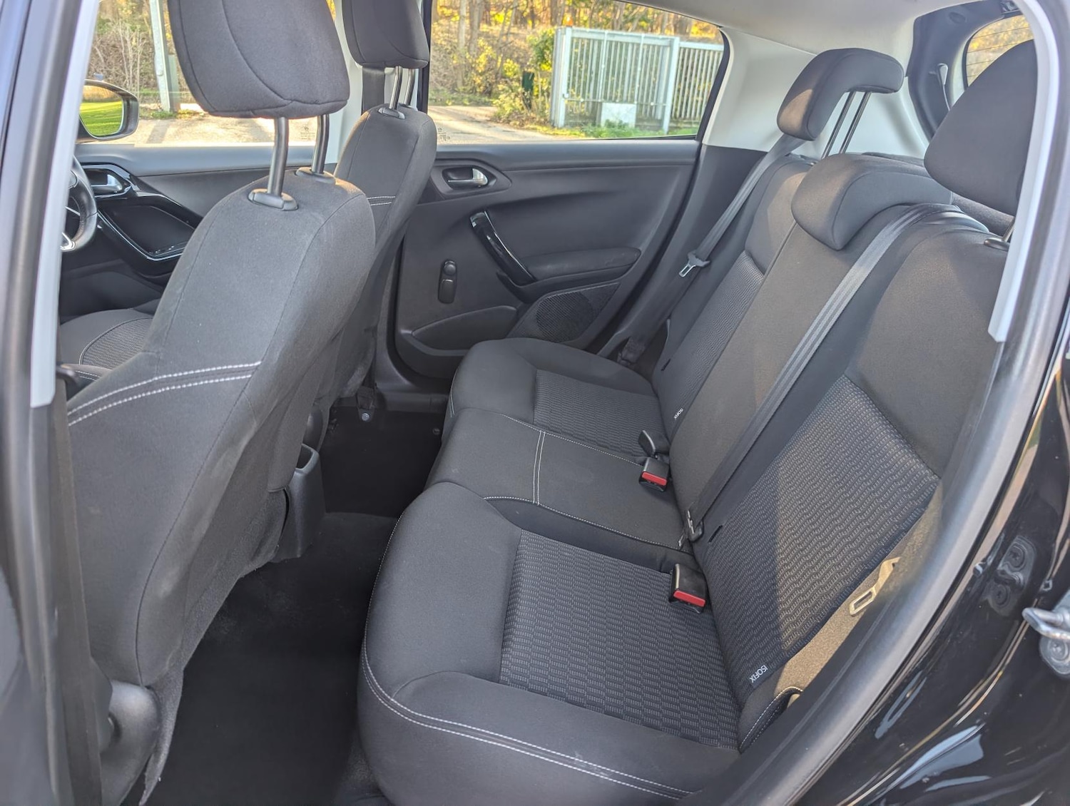 Used Peugeot 208 2018 for sale - 76627532: Photo 16