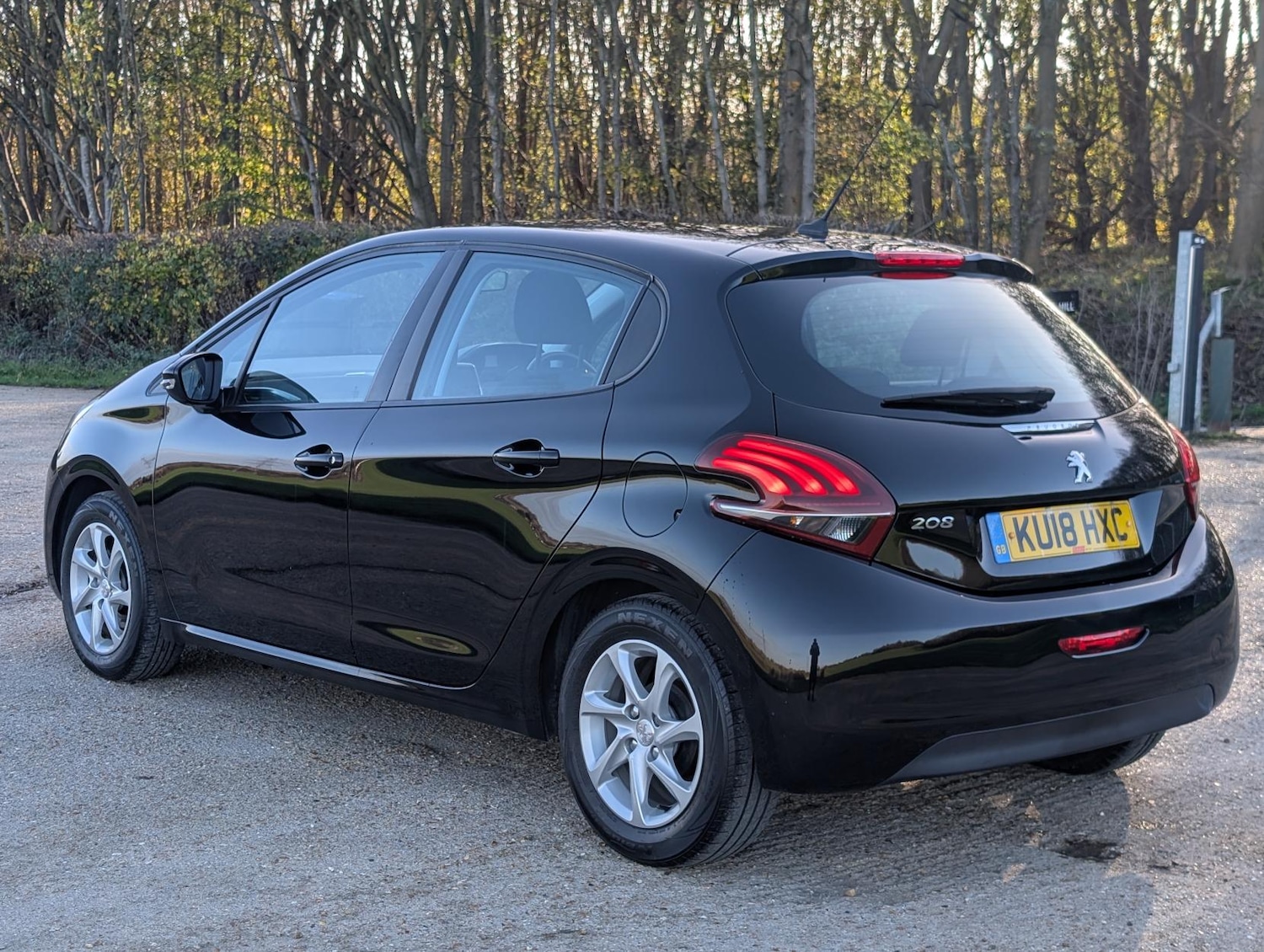 Used Peugeot 208 2018 for sale - 76627532: Photo 6