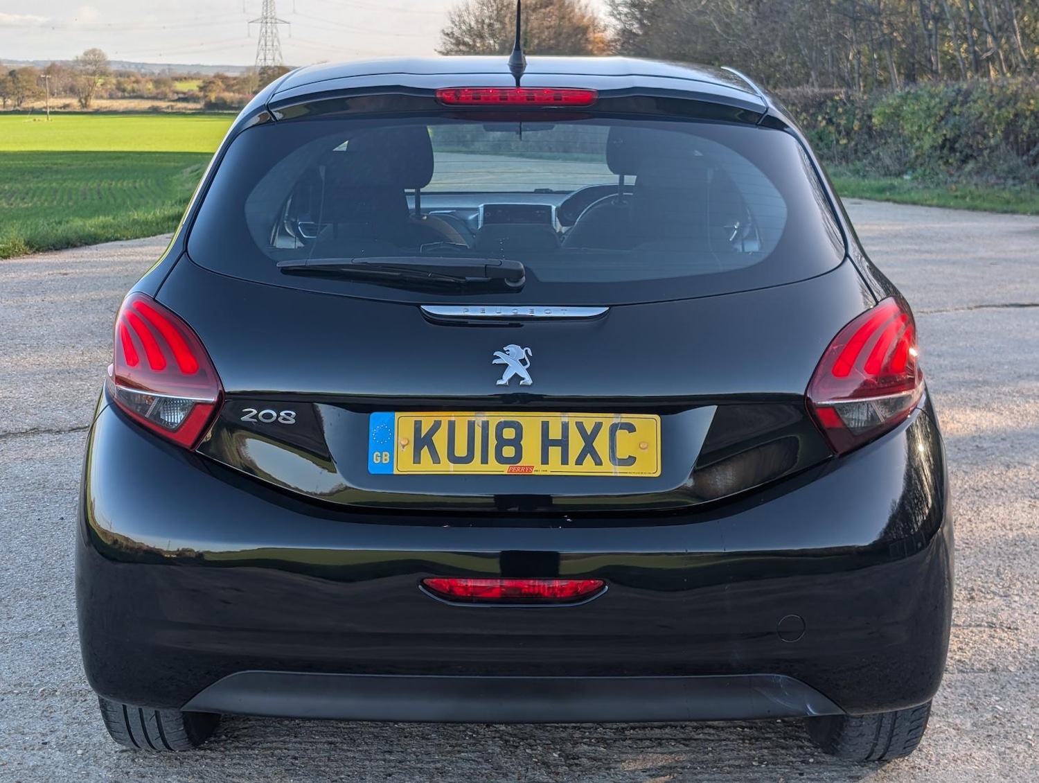 Used Peugeot 208 2018 for sale - 76627532: Photo 7