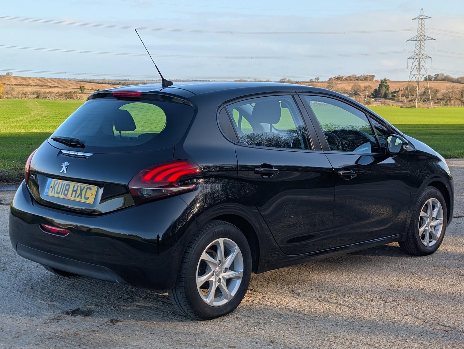 Used Peugeot 208 2018 for sale - 76627532: Photo 8