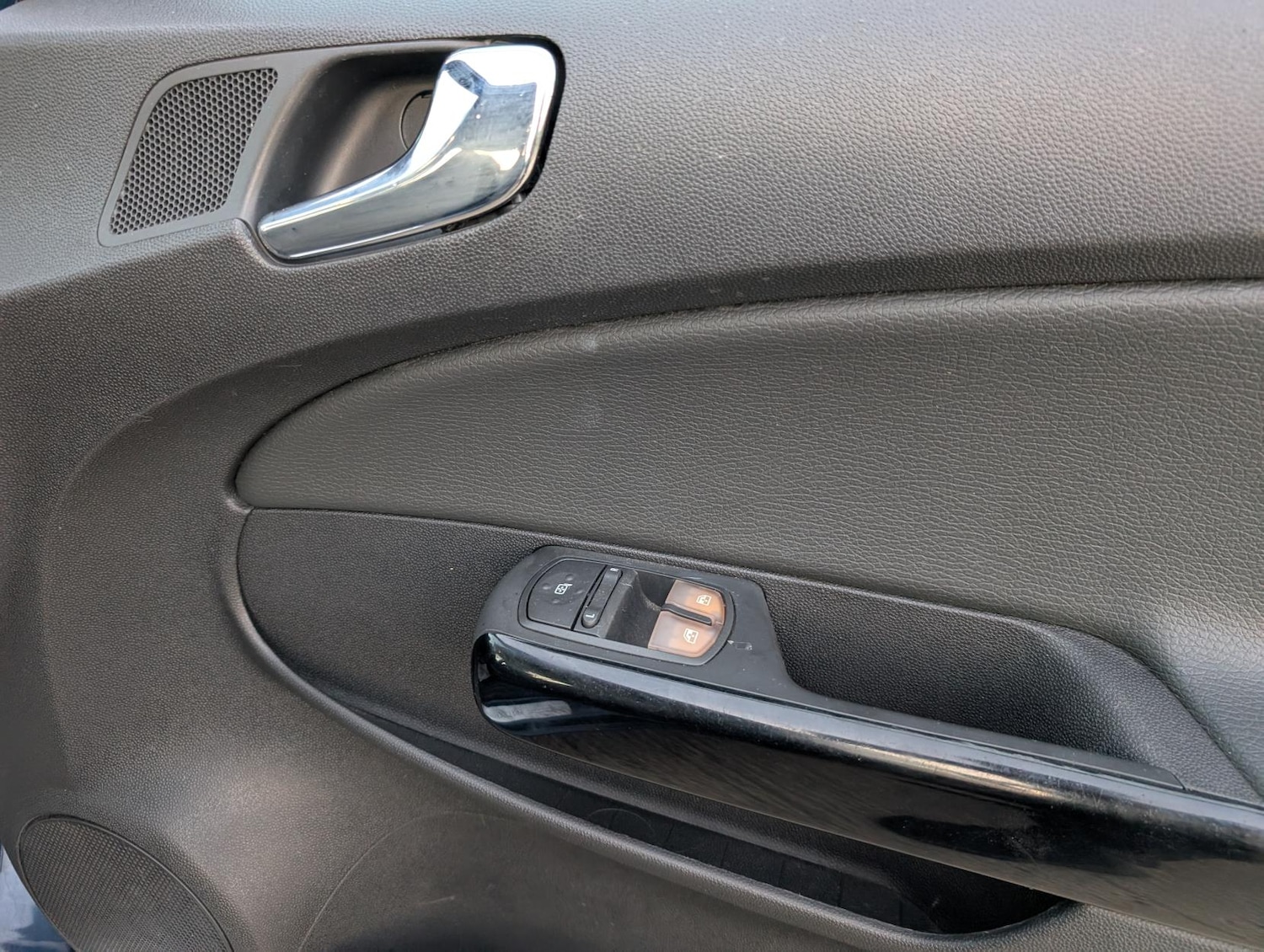 Used Vauxhall Corsa 2014 for sale - 76877676: Photo 13