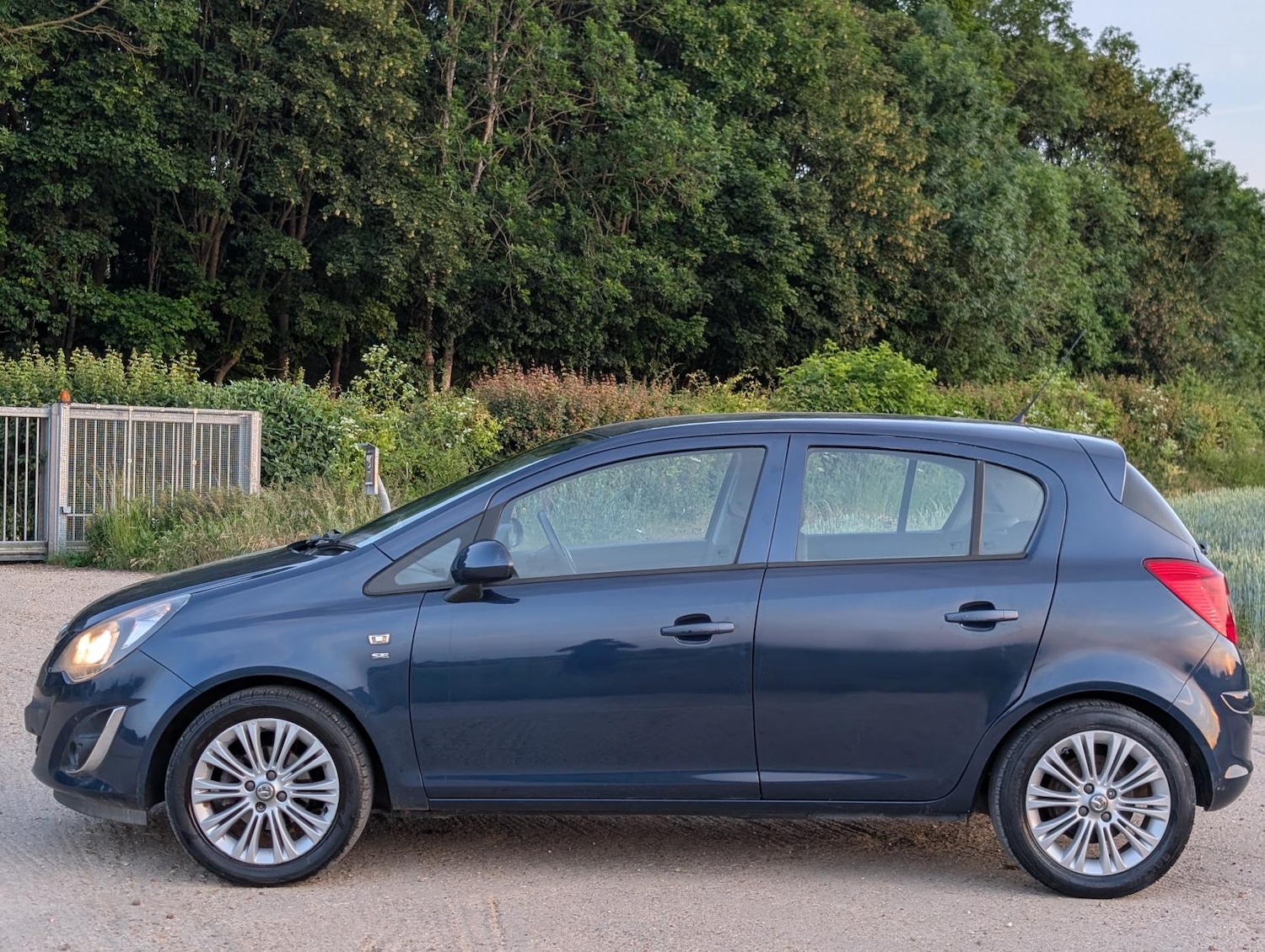Used Vauxhall Corsa 2014 for sale - 76877676: Photo 6