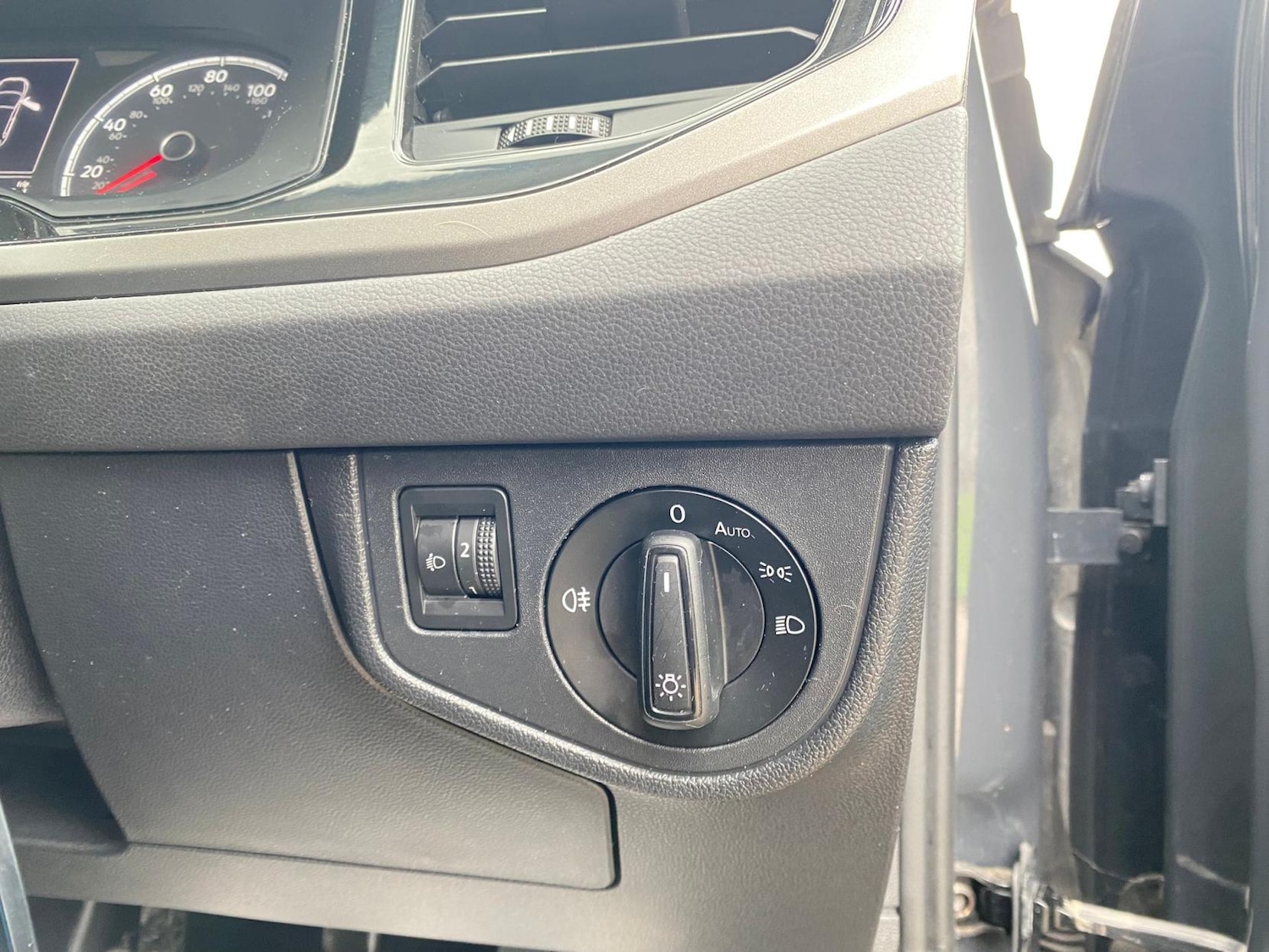 Used Volkswagen Polo 2019 for sale - 77627132: Photo 21