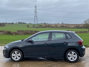 Used Volkswagen Polo 2019 for sale - 77627132: Photo