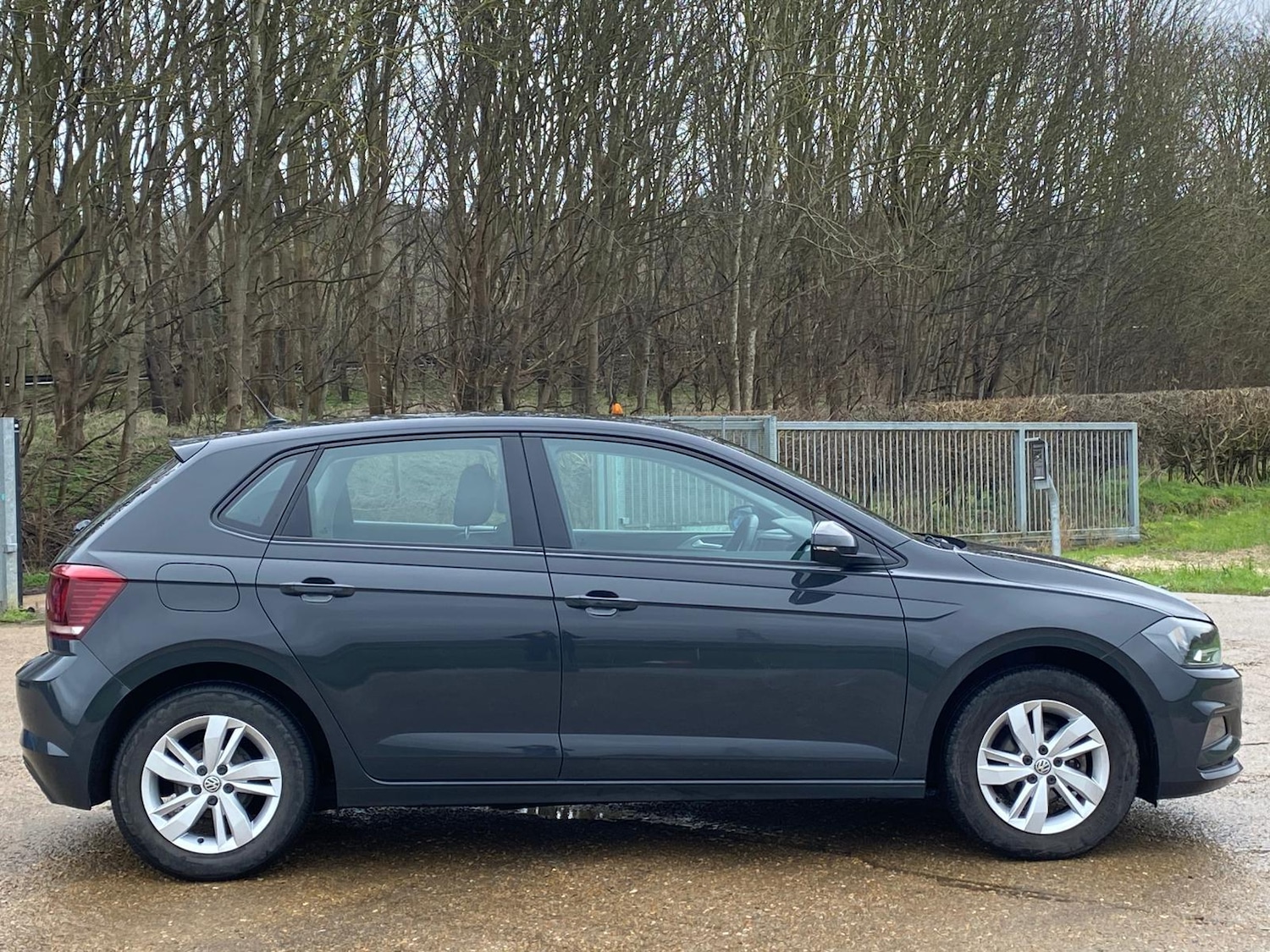 Used Volkswagen Polo 2019 for sale - 77627132: Photo 8