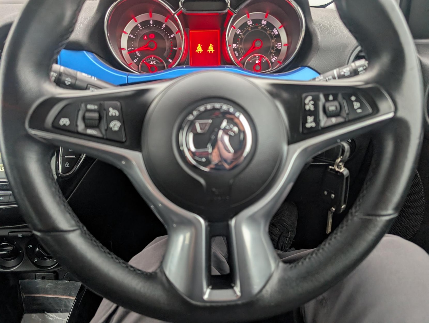 Used Vauxhall ADAM 2016 for sale - 76290600: Photo 17