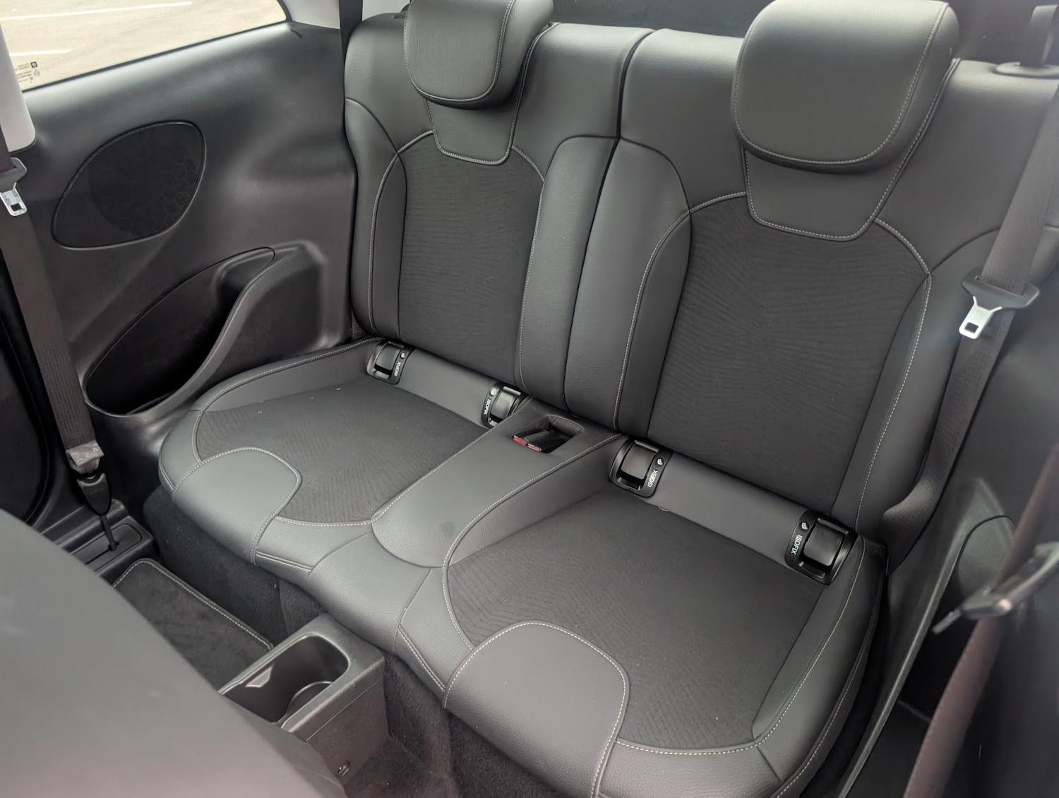 Used Vauxhall ADAM 2016 for sale - 76290600: Photo 23