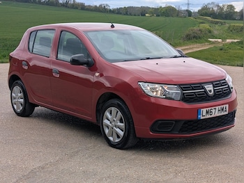 Used Dacia Sandero 2018 for sale - 78324125: Photo