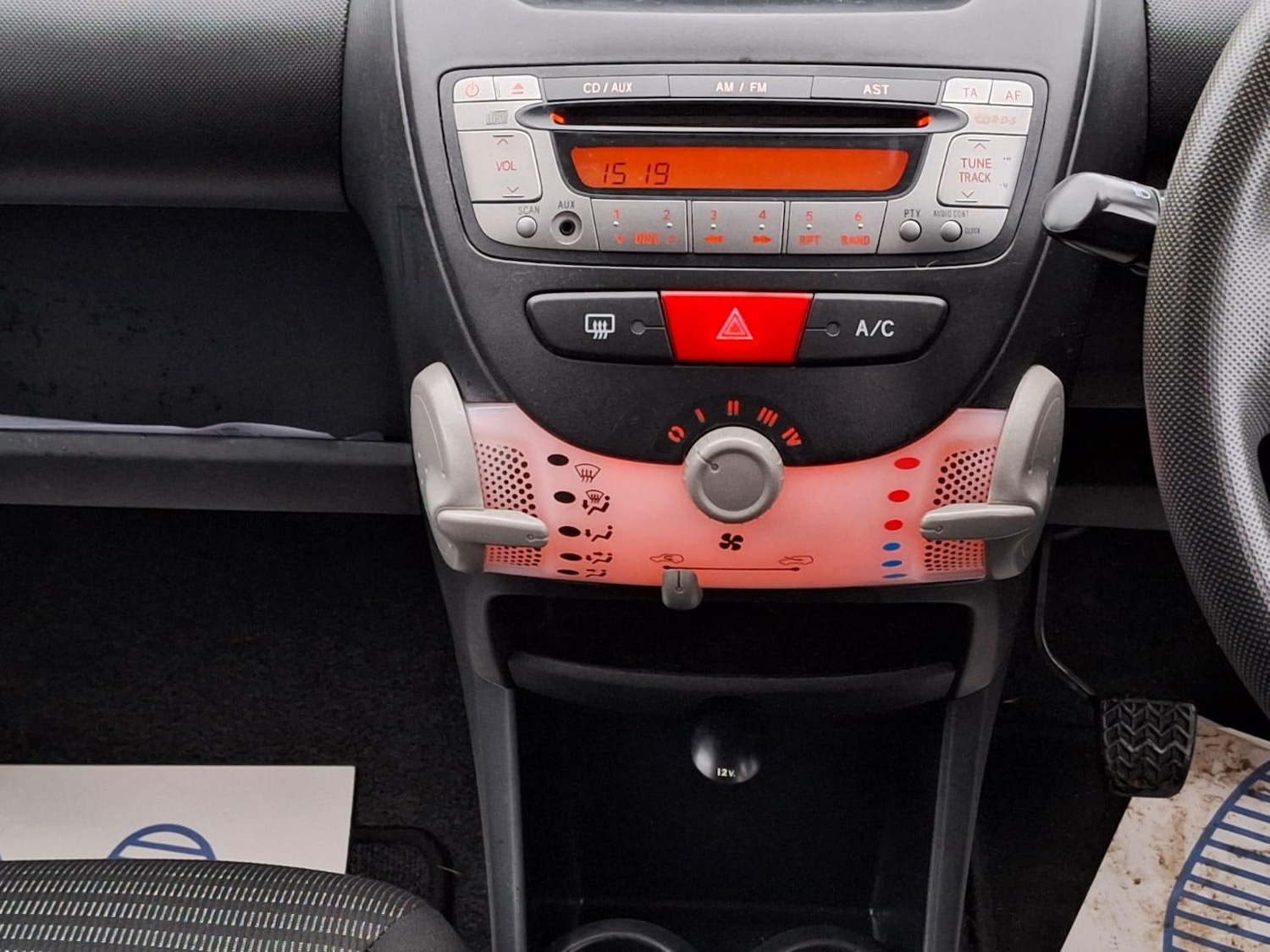 Used Peugeot 107 2014 for sale - 76741844: Photo 10