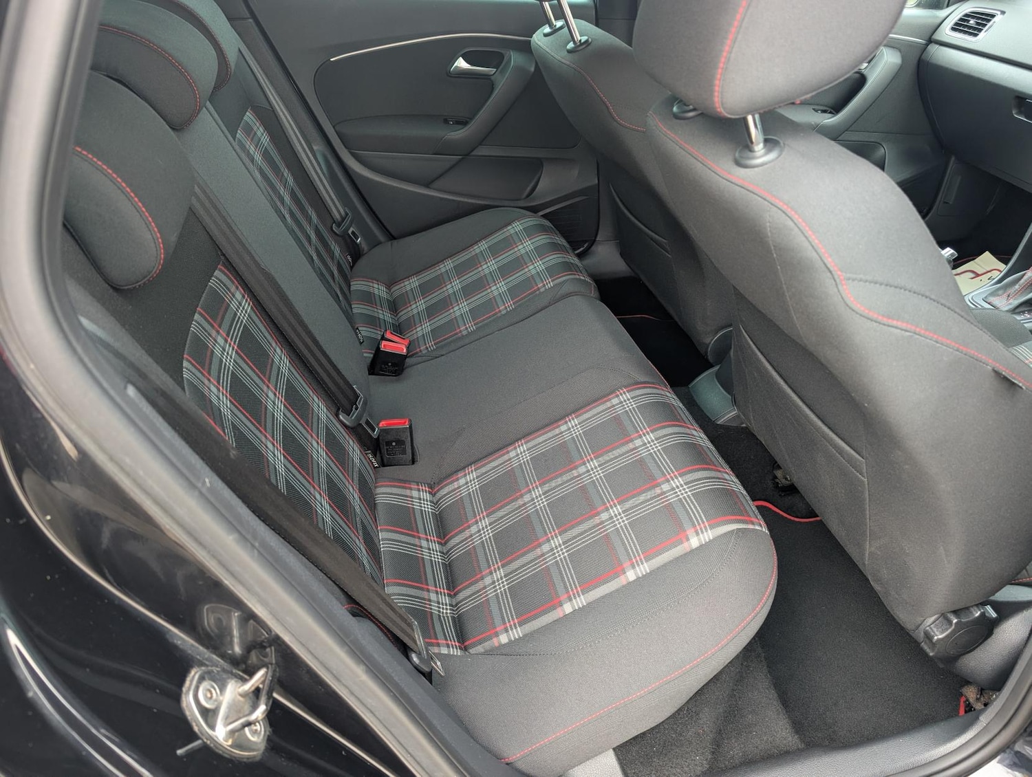 Used Volkswagen Polo 2015 for sale - 76458685: Photo 12