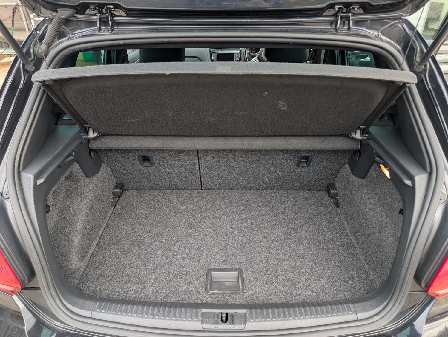 Used Volkswagen Polo 2015 for sale - 76458685: Photo 22