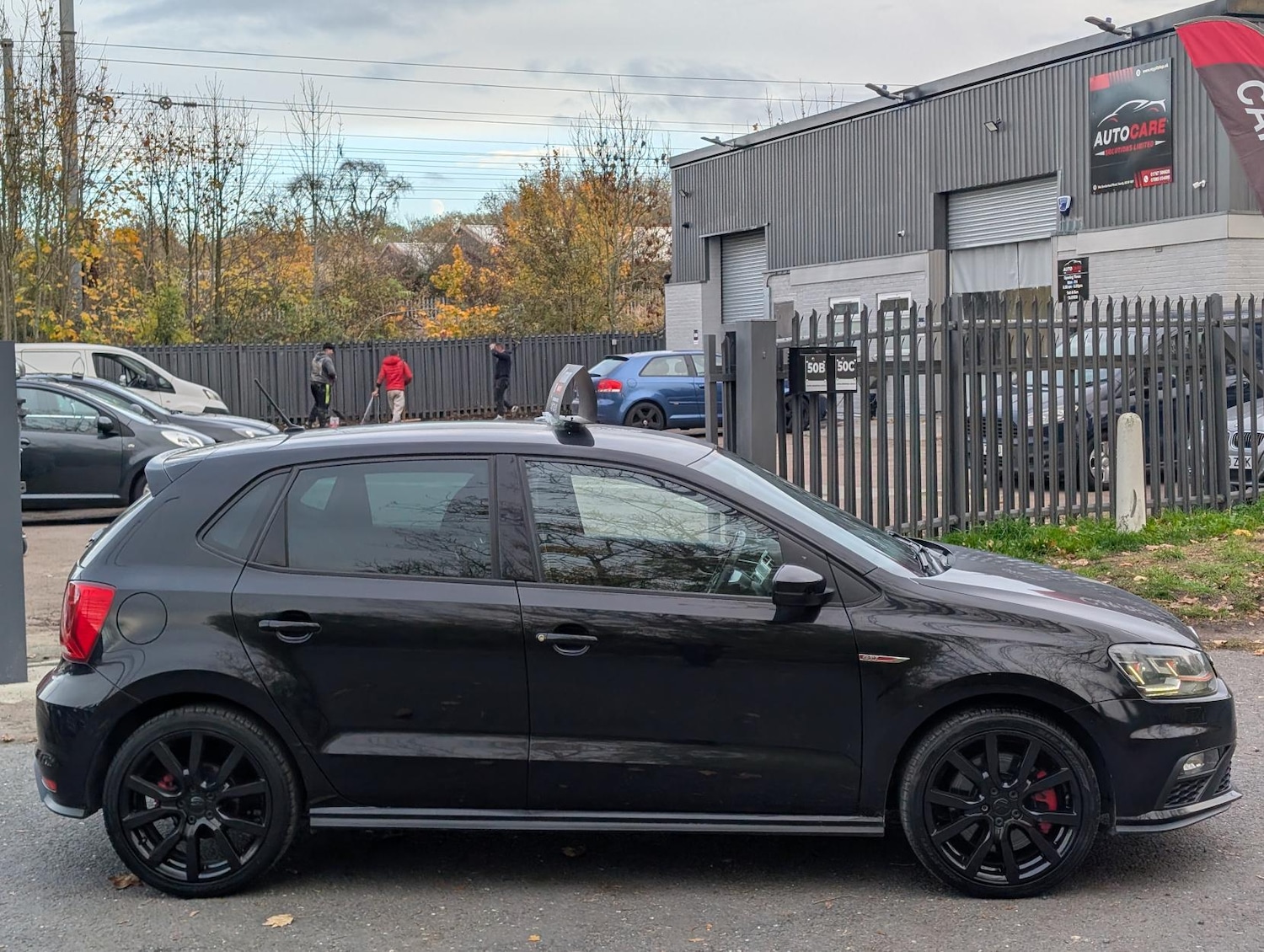 Used Volkswagen Polo 2015 for sale - 76458685: Photo 8