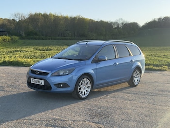 Used Ford Focus 2010 for sale - 78388672: Photo