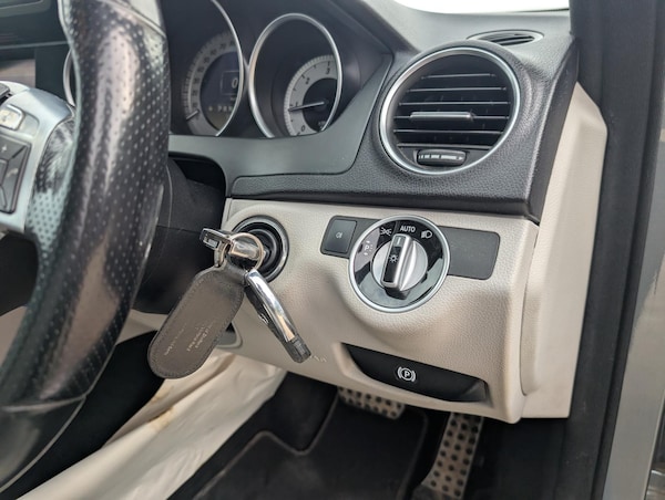 Used Mercedes-Benz C-Class 2012 for sale - 76178205: Photo 17