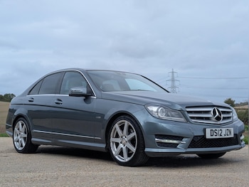 Used Mercedes-Benz C-Class 2012 for sale - 76178205: Photo 2