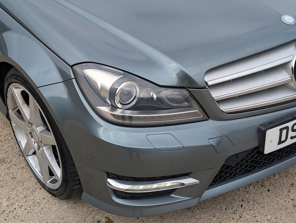 Used Mercedes-Benz C-Class 2012 for sale - 76178205: Photo 3
