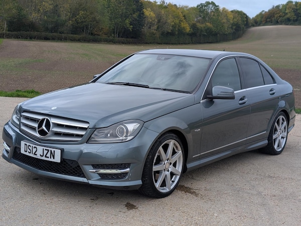 Used Mercedes-Benz C-Class 2012 for sale - 76178205: Photo 5