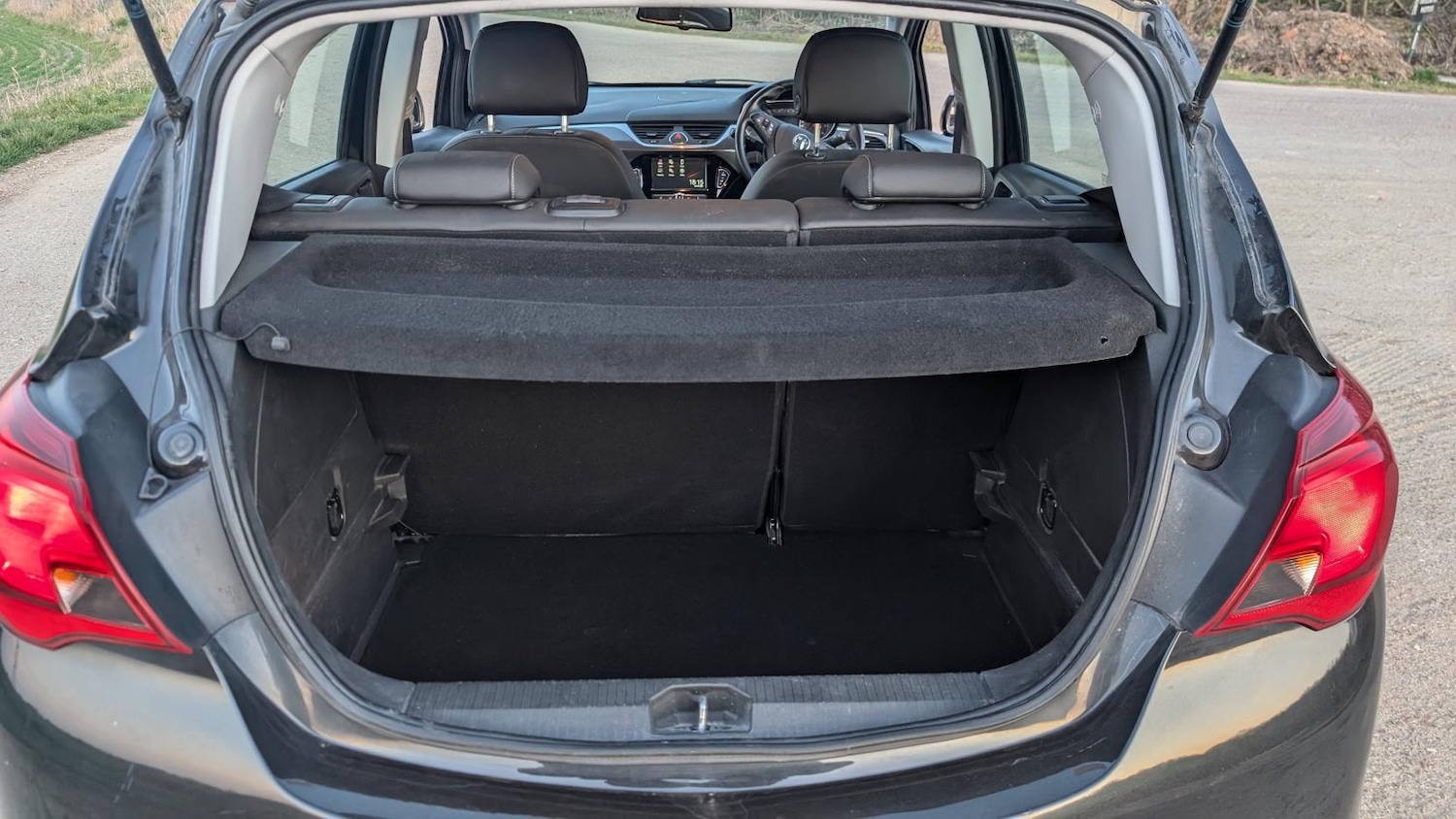 Used Vauxhall Corsa 2016 for sale - 77627137: Photo 35