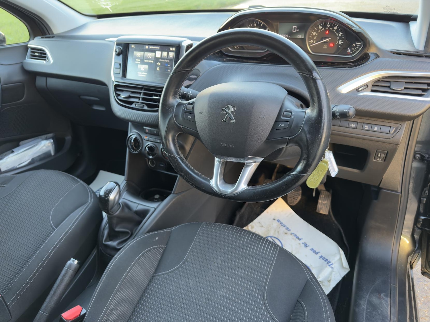 Used Peugeot 208 2017 for sale - 77578387: Photo 15