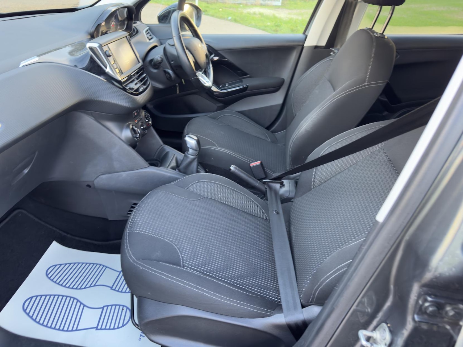 Used Peugeot 208 2017 for sale - 77578387: Photo 28