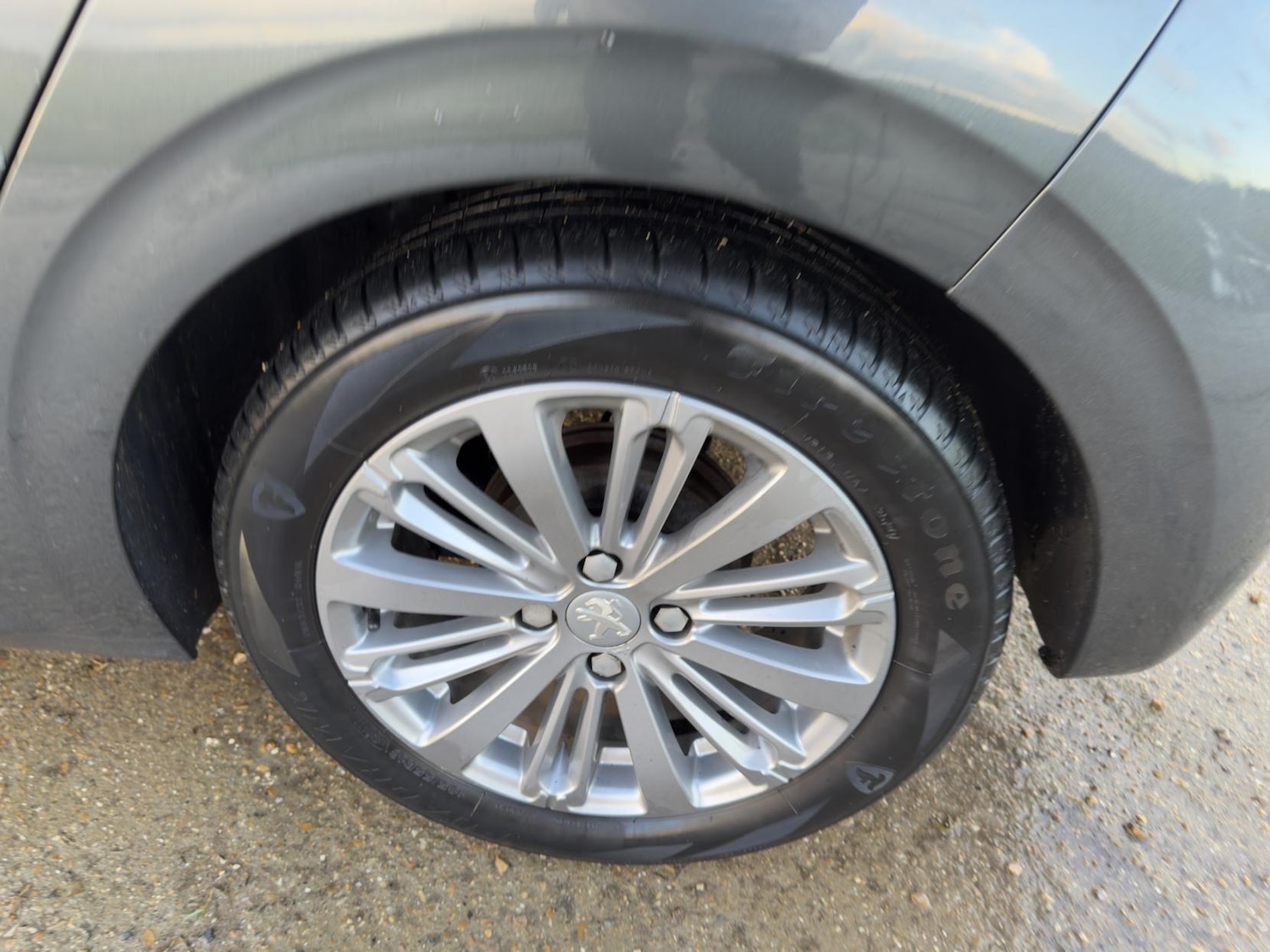 Used Peugeot 208 2017 for sale - 77578387: Photo 38