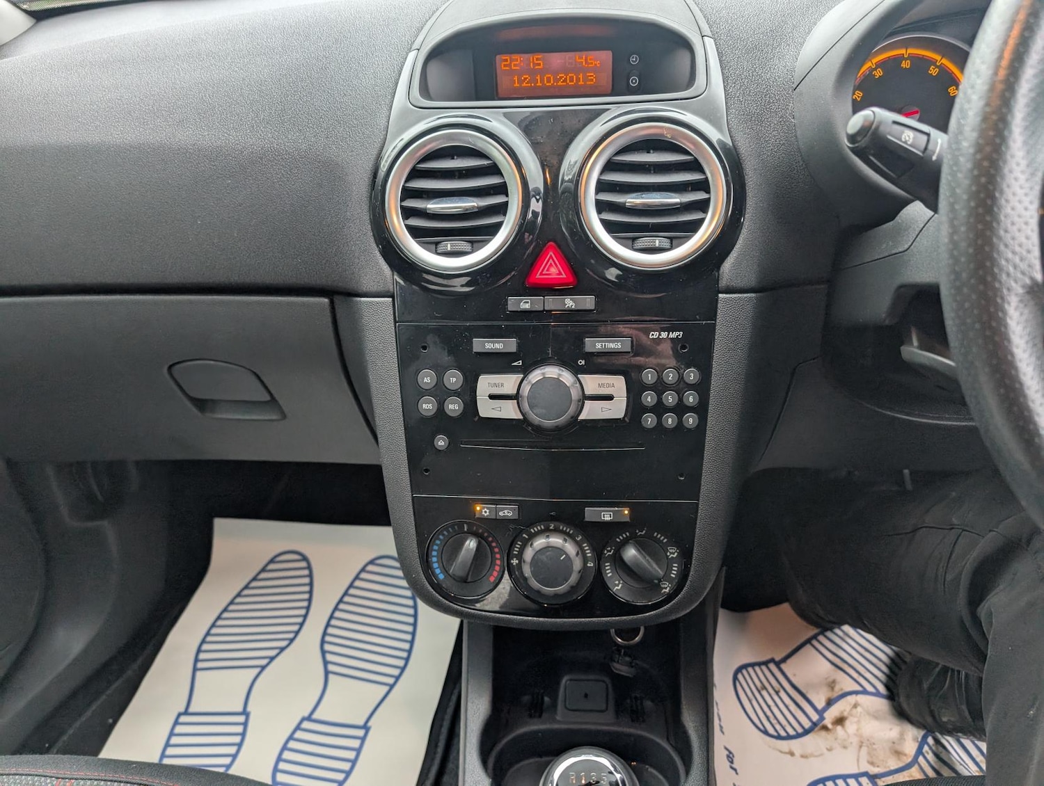 Used Vauxhall Corsa 2013 for sale - 77627134: Photo 13