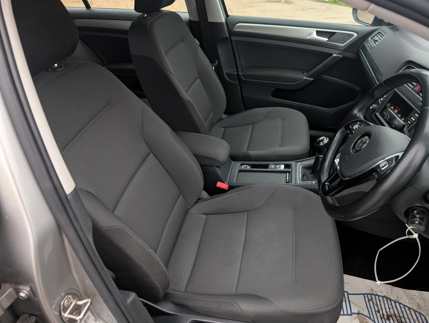 Used Volkswagen Golf 2015 for sale - 77466068: Photo 17