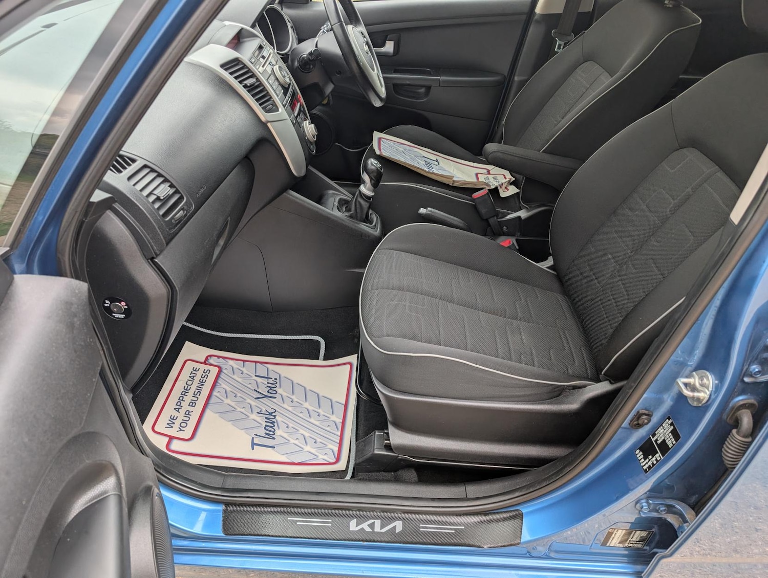 Used Kia Venga 2011 for sale - 76312665: Photo 24