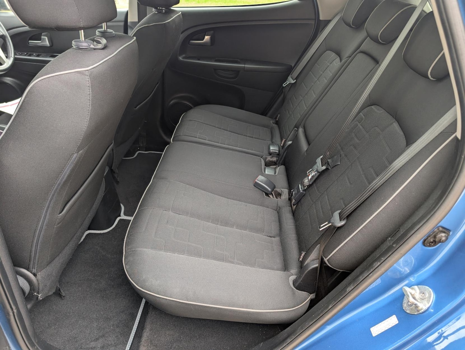 Used Kia Venga 2011 for sale - 76312665: Photo 27