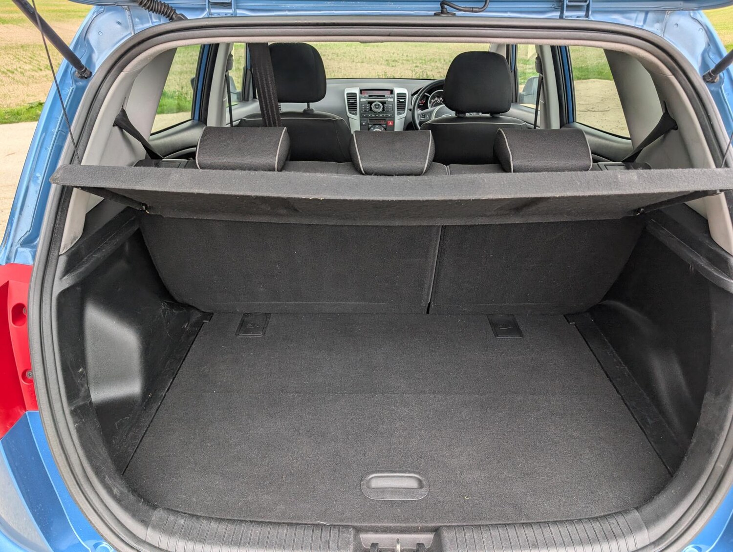 Used Kia Venga 2011 for sale - 76312665: Photo 30