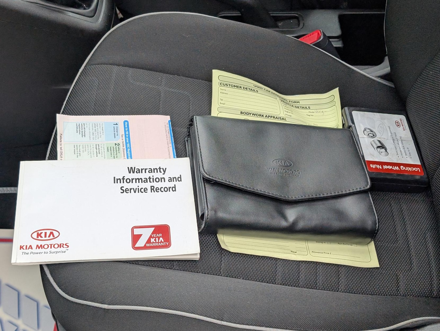 Used Kia Venga 2011 for sale - 76312665: Photo 37