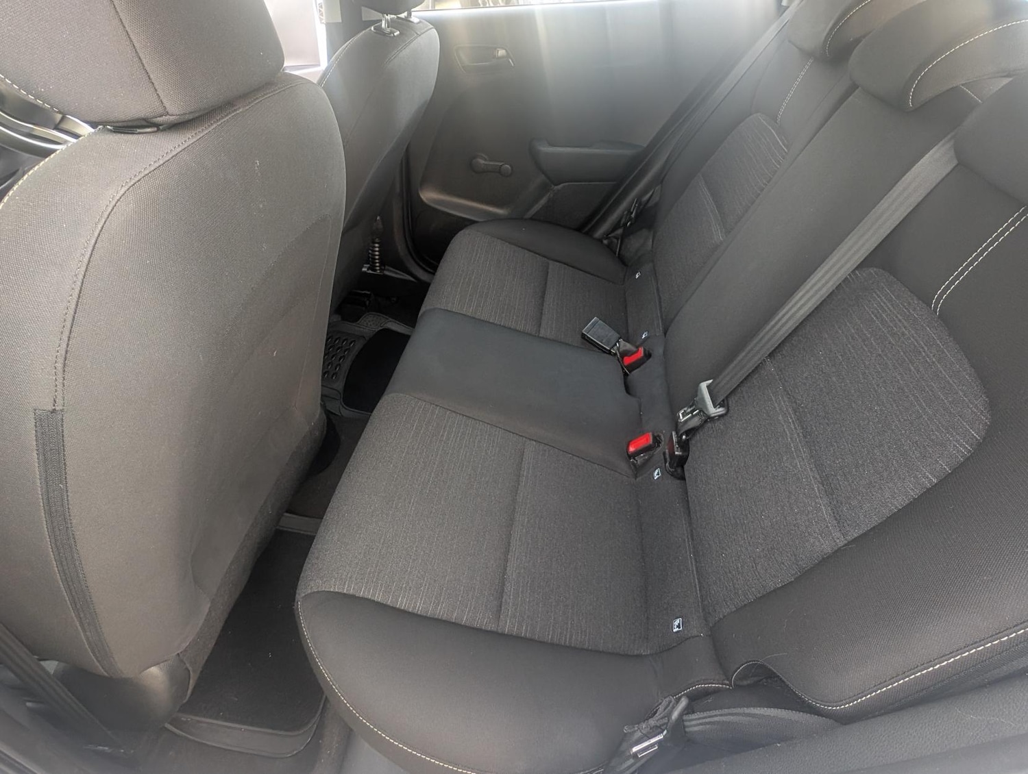 Used Kia Picanto 2019 for sale - 76494344: Photo 23