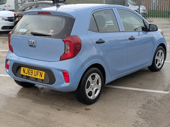 Used Kia Picanto 2019 for sale - 76494344: Photo