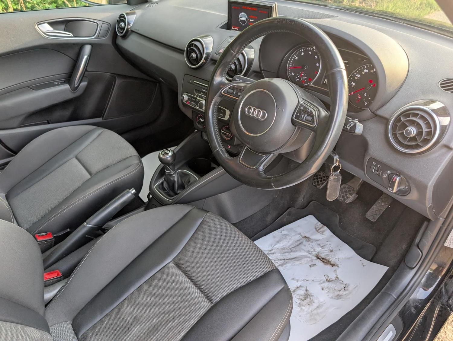 Used Audi A1 2015 for sale - 76574844: Photo 11