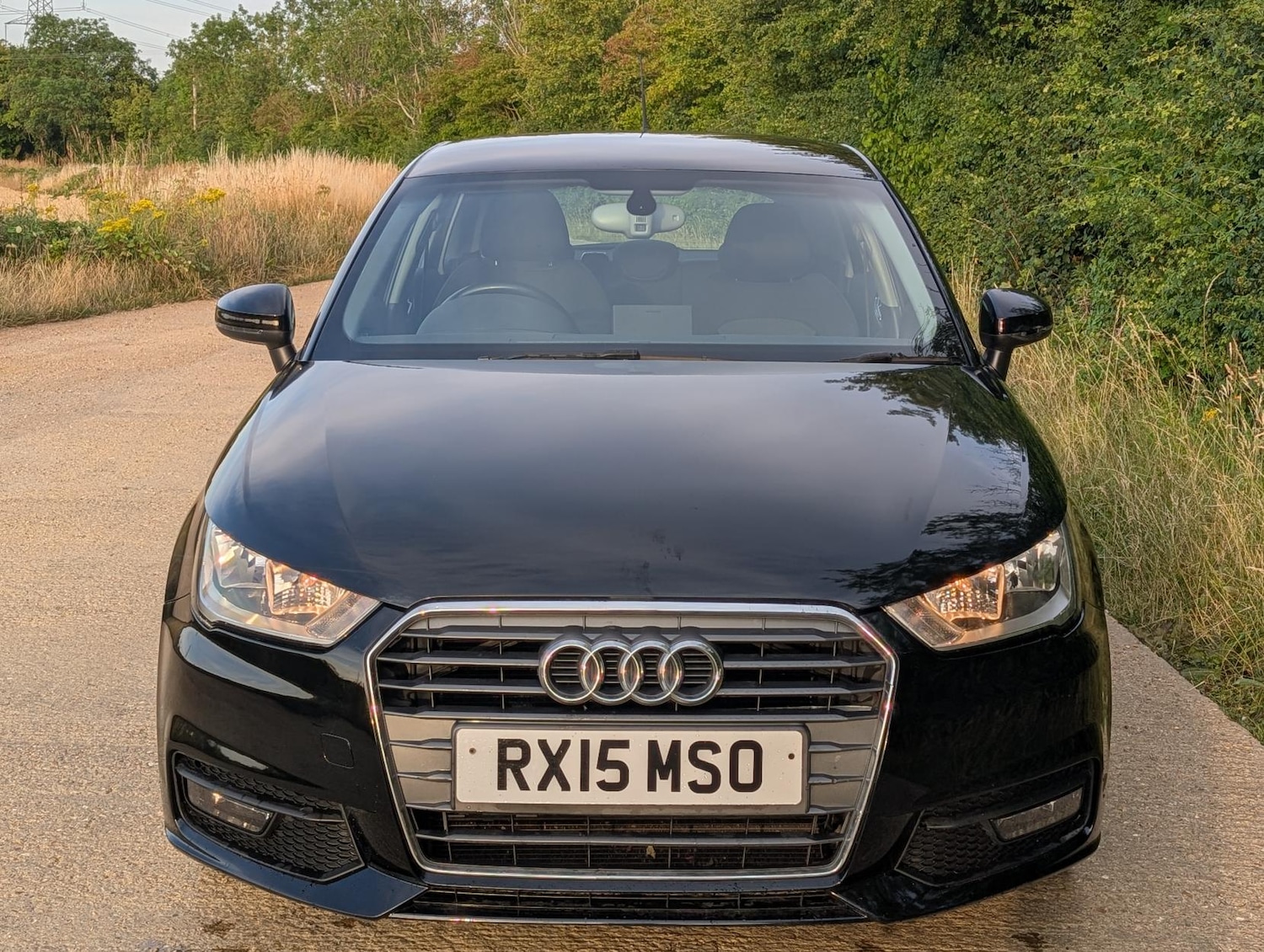 Used Audi A1 2015 for sale - 76574844: Photo 2