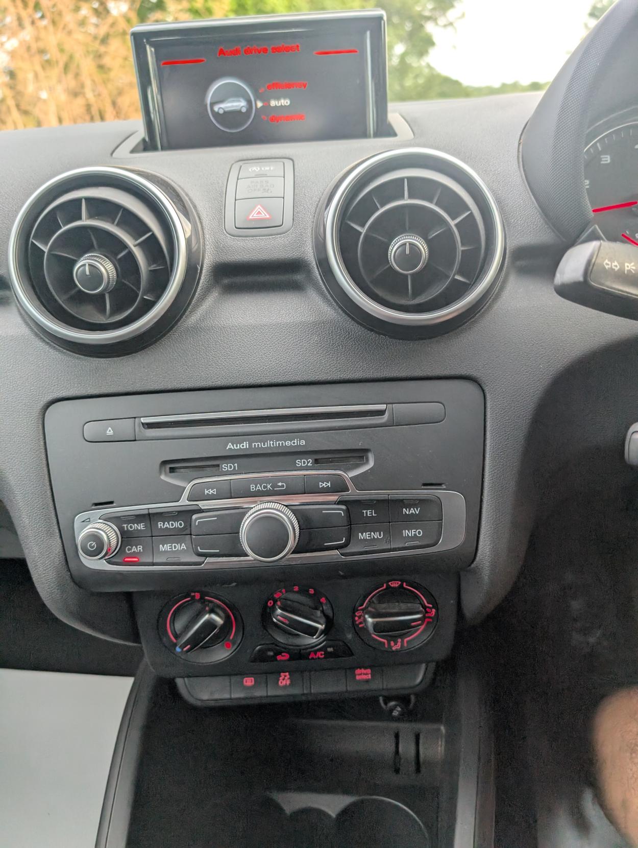 Used Audi A1 2015 for sale - 76574844: Photo 27